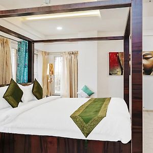 Treebo Hotel A1